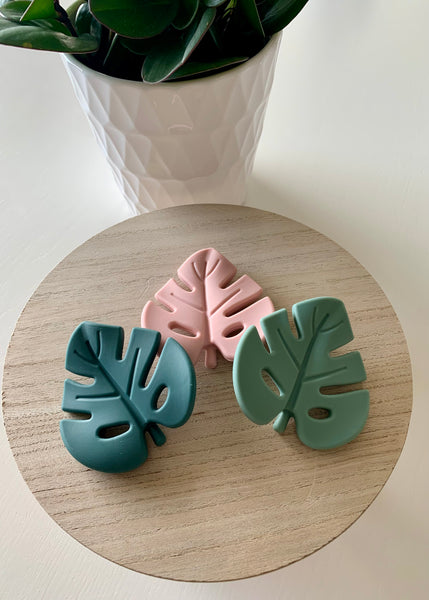 Monstera Leaf Teether